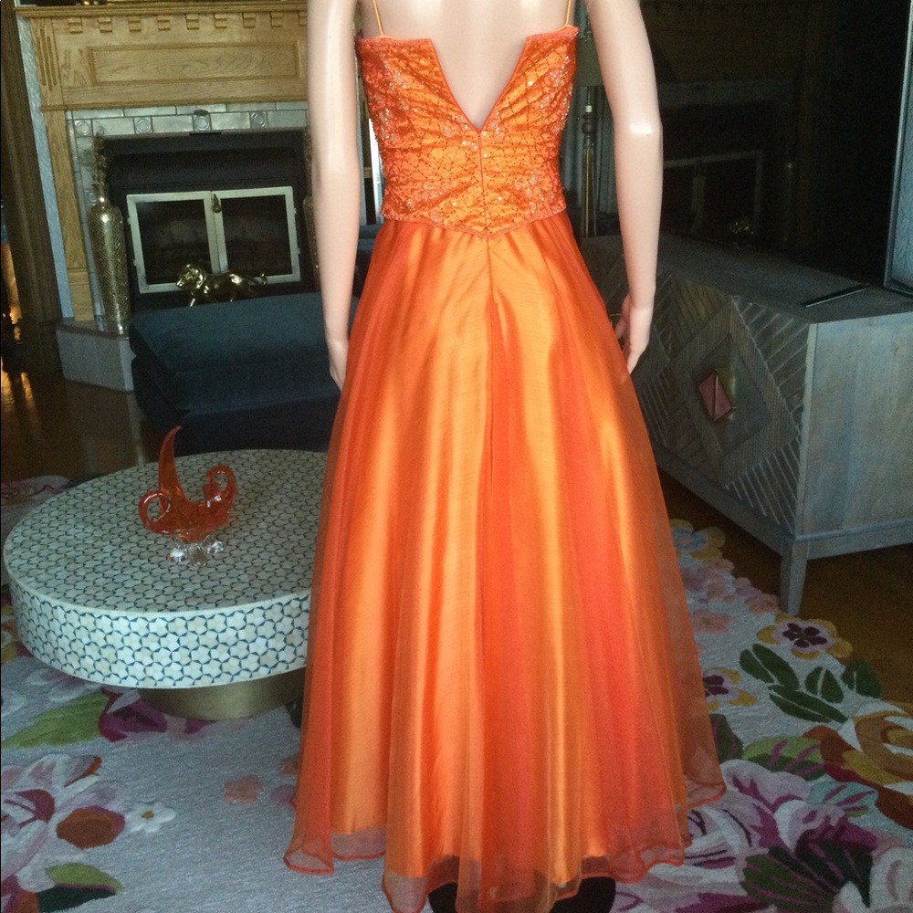 Gorgeous Orange Sequin Beaded Sheath Short Cocktail Dress Formal 6th Grade Homecoming Dress